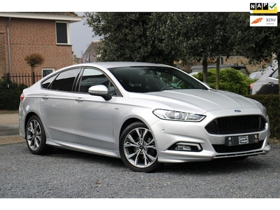 Ford Mondeo Benzine