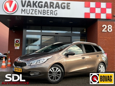 KIA CEE D cee'd Sportswagon 1.6 GDI ComfortLine // NAVI // CAMERA // PDC // CRUISE