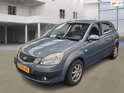 Kia Rio 1.4 X-tra AIRCO 5 DEUR TREKHAAK 2 X SLEUTELS