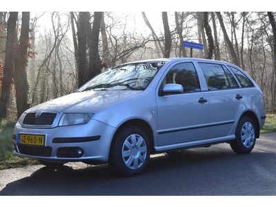 Škoda Fabia Combi 1.4-16V Spirit+ (bj 2006)