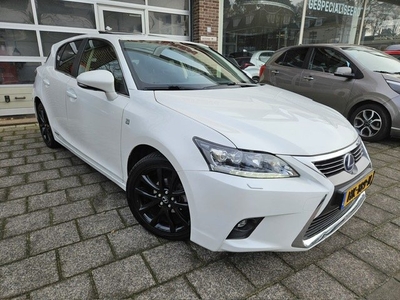 Lexus CT 200h 25th Edition Elektrisch schuif-kanteldak/ Led