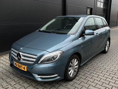 Mercedes-Benz B-klasse 180 LED - Navi - Climate control B180