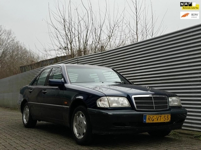 Mercedes-Benz C-klasse 180 Elegance NWE APK AIRCO NETTE