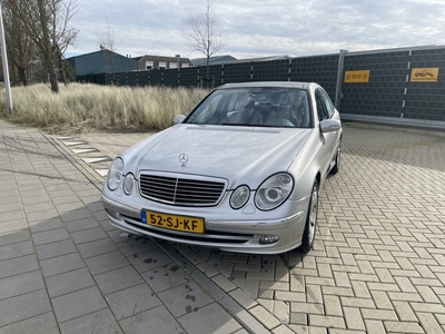 Mercedes-Benz E-Klasse 240 Avantgarde