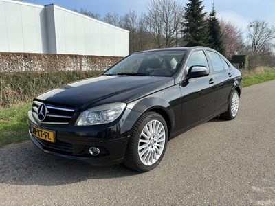 MERCEDES C-KLASSE 200 K Elegance / AIRCO / NAVI / CRUISE