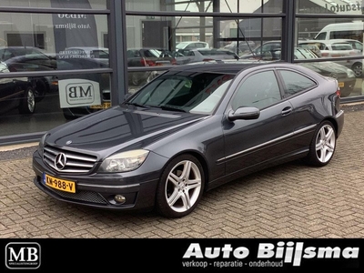 Mercedes CLC-klasse 180 K. Prestige, automaat, dealer onderhouden, zeer net