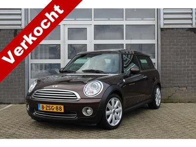 MINI Clubman 1.6 Cooper / Panoramadak / Leer / Stoelverwarming