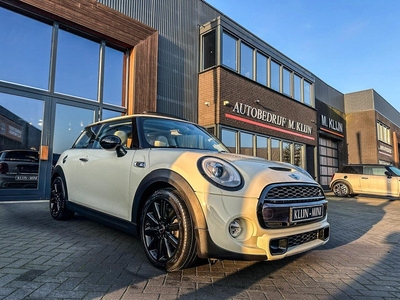 Mini Mini 2.0 Cooper S Serious Business 192pk/pano/navi/led/NL auto/top