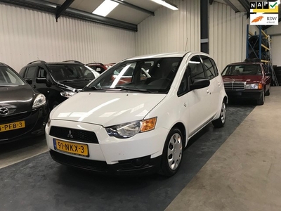 Mitsubishi Colt 1.1 Edition One 5 DEURS/AIRCO/NAP/APK