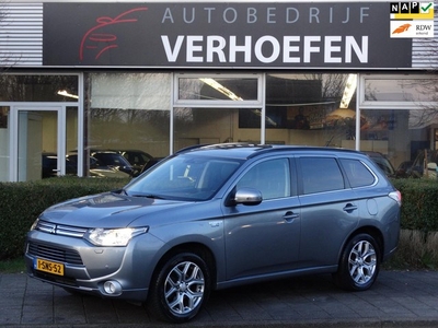 Mitsubishi Outlander 2.0 PHEV Instyle - PANORAMADAK -