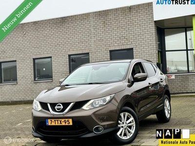 Nissan Qashqai 1.2 Connect EditionPano Camera Keyless DAB