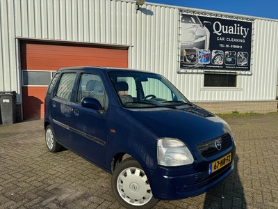 Opel Agila 1.2-16V Comfort