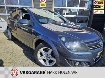 Opel Astra 1.6 cosmo,panorama,xenon