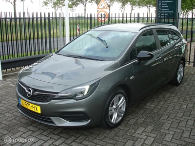 OPEL ASTRA Sports Tourer 1.2 Turbo 131pk Business Edition,Airco