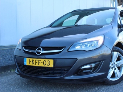 Opel Astra Sports Tourer 1.4 Turbo Business Navigatie Airco