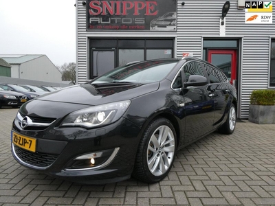 Opel Astra Sports Tourer 1.6 Turbo Sport -AUTOMAAT-180 PK!-SPORTSTOELEN-CLIMA-NAVI-CRUISECONTROL-XENON-ISOFIX-TREKHAAK-ETC.