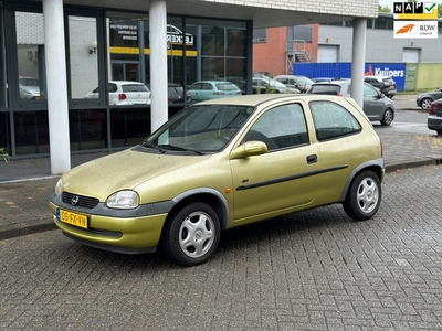 Opel Corsa 1.2i-16V Sport Rijdt Heerlijk! *Inruilkoopje*