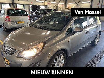 OPEL CORSA 1.4-16V BlitZ Navi | Stoel + stuurverwarming | climate control | parkeersensoren achter.