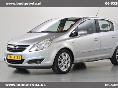 Opel Corsa 1.4 16v Cosmo 5drs Dealer onderhouden