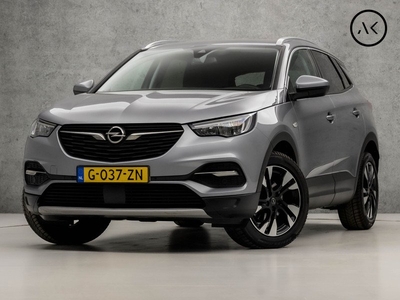 Opel Grandland X 1.2 Turbo Sport Automaat (APPLE CARPLAY, NAVIGATIE, CAMERA, LEDER, SPORTSTOELEN, CLIMATE, GETINT GLAS, ELEK ACHTERKLEP, CRUISE, LANE ASSIST, NIEUWSTAAT)