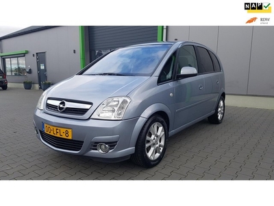 Opel Meriva 1.6-16V Cosmo in perfecte staat en zeer goed