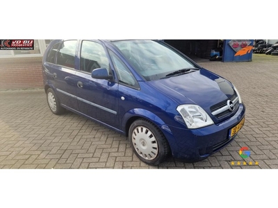 Opel Meriva 1.6 Enjoy (bj 2004)