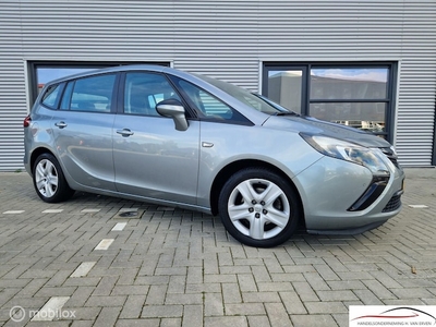 Opel Zafira Benzine