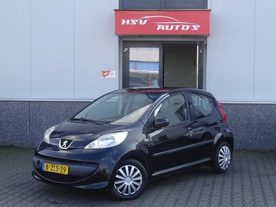 Peugeot 107 1.0-12V XS airco radio/CD 2007 zwart