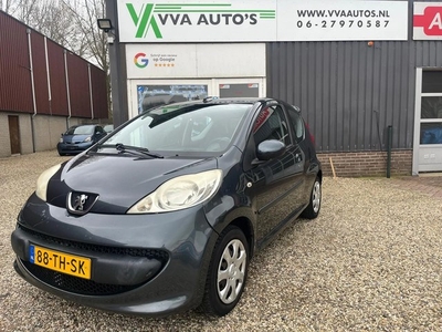 Peugeot 107 1.0 airco,elektr ramen,toerenteller,isofix