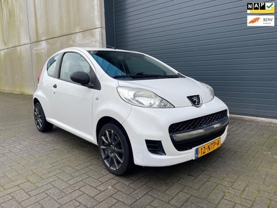 Peugeot 107 1.0i 12V XR STUURBEKR NAP APK 2010