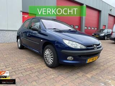 Peugeot 206 1.4-16V Gentry