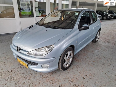 Peugeot 206 1.4-16V XS Pack