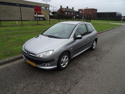 Peugeot 206 1.4 XS Premium