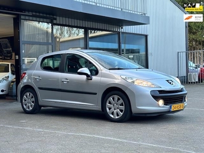 Peugeot 207 1.6 VTi XS / 113.121 KM NaP / Airco / Nieuwe APK