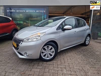 Peugeot 208 1.2 VTi Blue Lease 2E EIGENAAR12MND