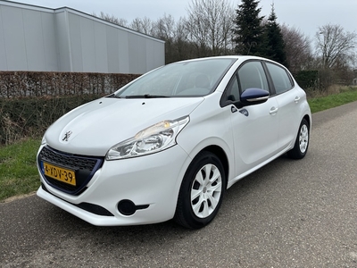 Peugeot 208 Benzine