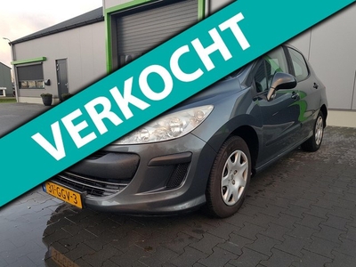 Peugeot 308 1.4 VTi X-line in nette staat en keurig