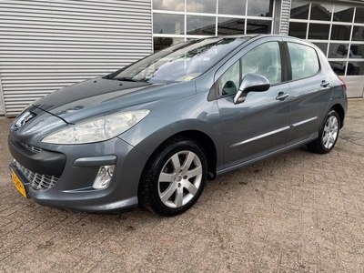 Peugeot 308 1.6 XT Pano Dak ( BESTEMD VOOR EXPORT)