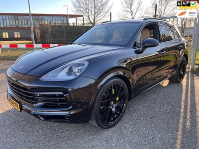 Porsche Cayenne 3.0 S E-Hybrid Panodak Blackpack 22Inch