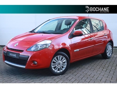 Renault Clio 1.2 16V Collection Airco Cruise Trekhaak