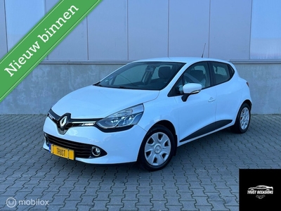 Renault Clio Benzine