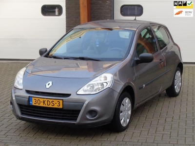 Renault Clio Benzine