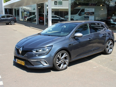 RENAULT MEGANE 1.6 TCe 205 EDC GT - Camera / Trekhaak