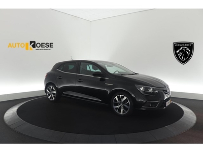 Renault Mégane TCe 130 Bose Navigatie Parkeersensoren