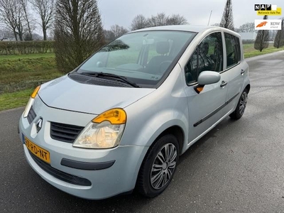 Renault Modus 1.2-16V Dynamique Basis