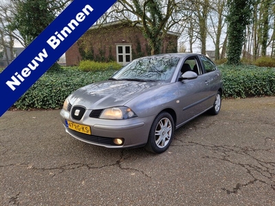 SEAT Ibiza 1.4-16V Sport, Nw apk, ond. historie, 2005