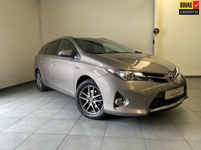 Toyota Auris 1.8 Hybrid Automaat - 1e eigenaar - dealer onderhouden - Pas 45000km - Navi - Camera