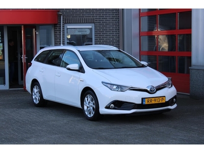 Toyota Auris Benzine