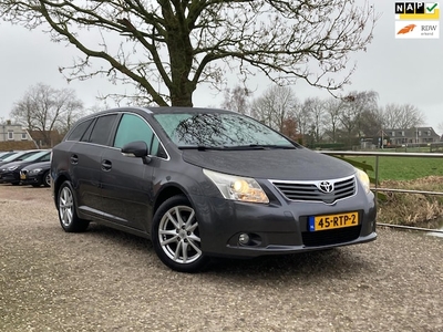 Toyota Avensis Benzine