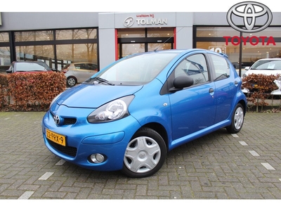 Toyota Aygo 1.0-12V Cool 5-deurs | Airco | Fietsendrager | Mistlampen voor | Radio/CD/AUX